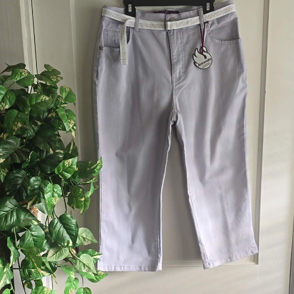 Gloria Vanderbilt Womens Lavender Amanda Capri Jeans With Belt Size 6